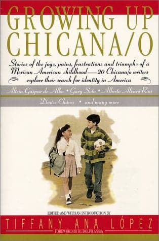 Cover of Growing Up Chicana/o