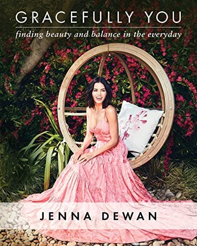 Cover of Gracefully You: Finding Beauty and Balance in the Everyday